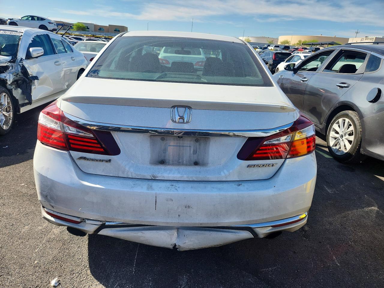 2016 HONDA ACCORD