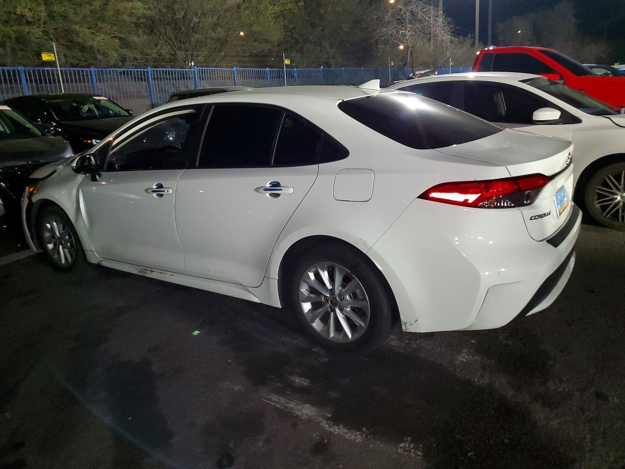 2021 TOYOTA COROLLA