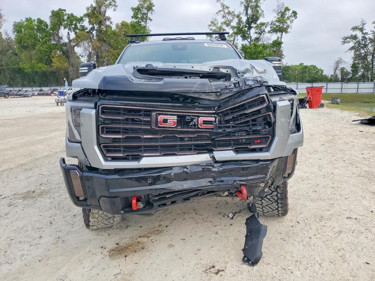 2024 GMC Sierra