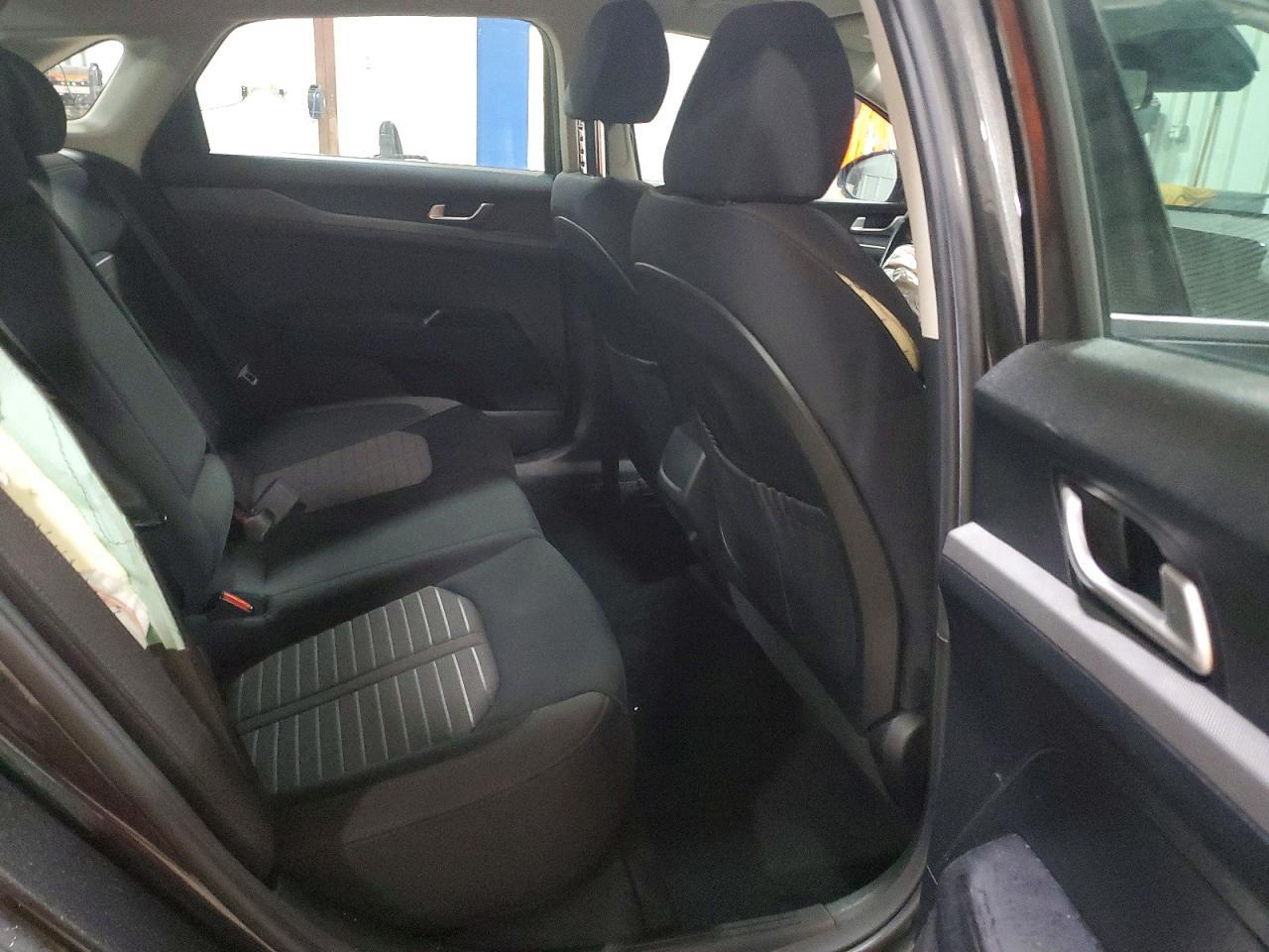 2025 KIA K5