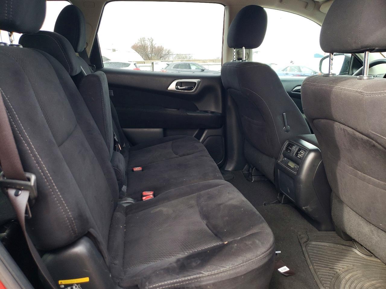 2016 NISSAN PATHFINDER