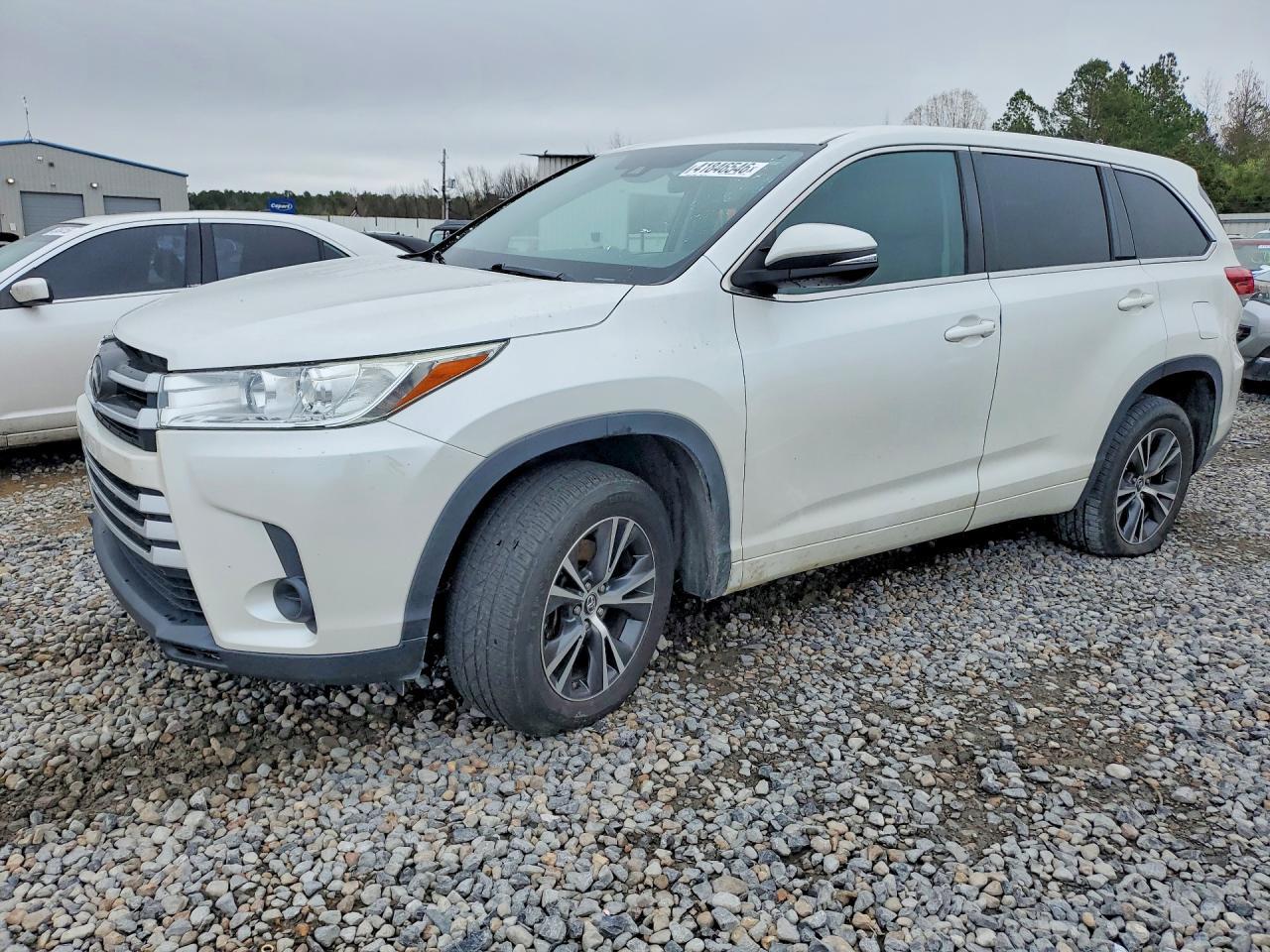 2018 TOYOTA HIGHLANDER