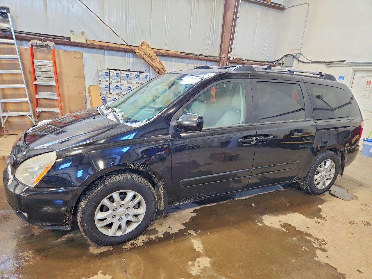 2008 KIA SEDONA