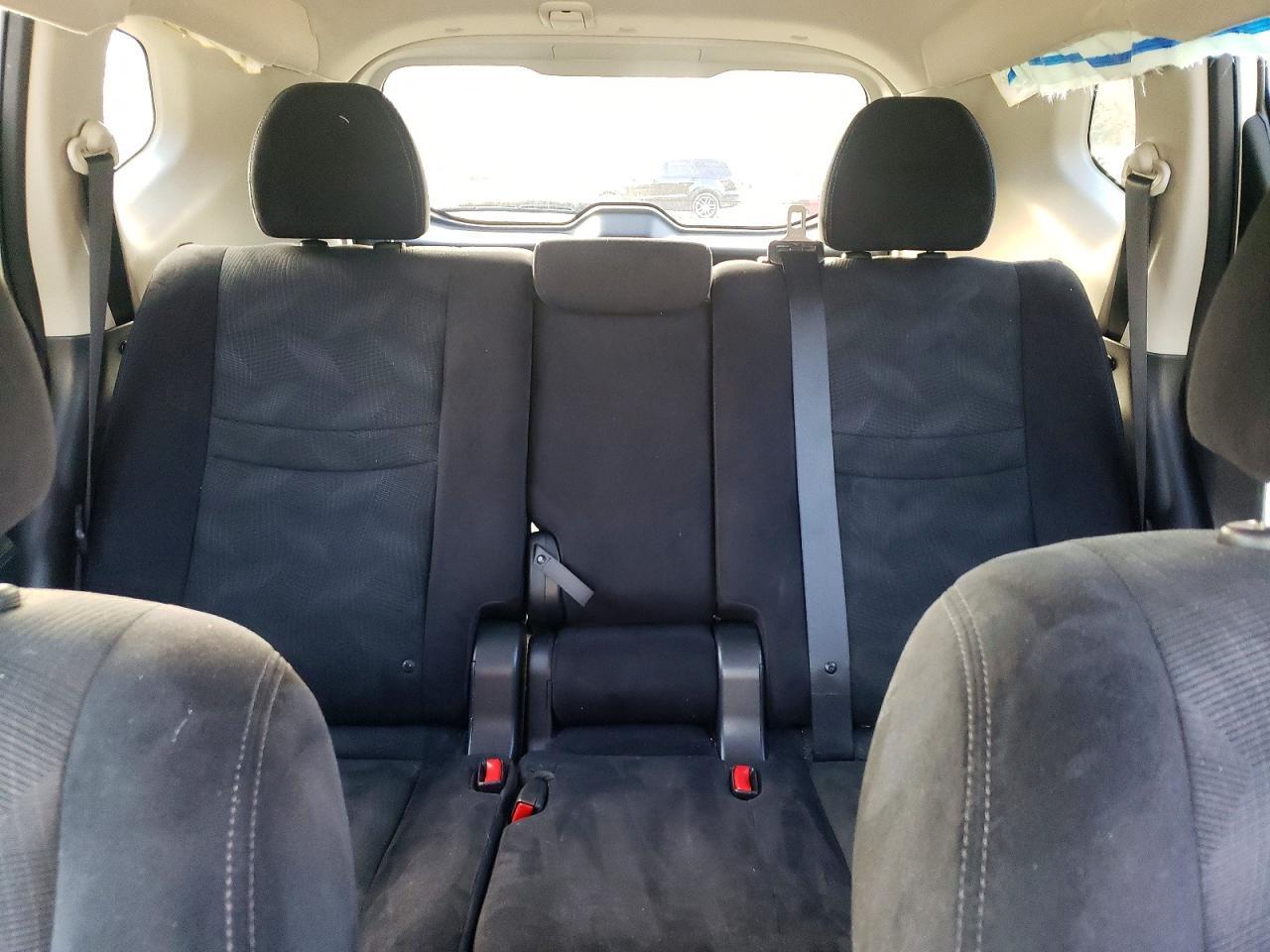 2015 NISSAN ROGUE