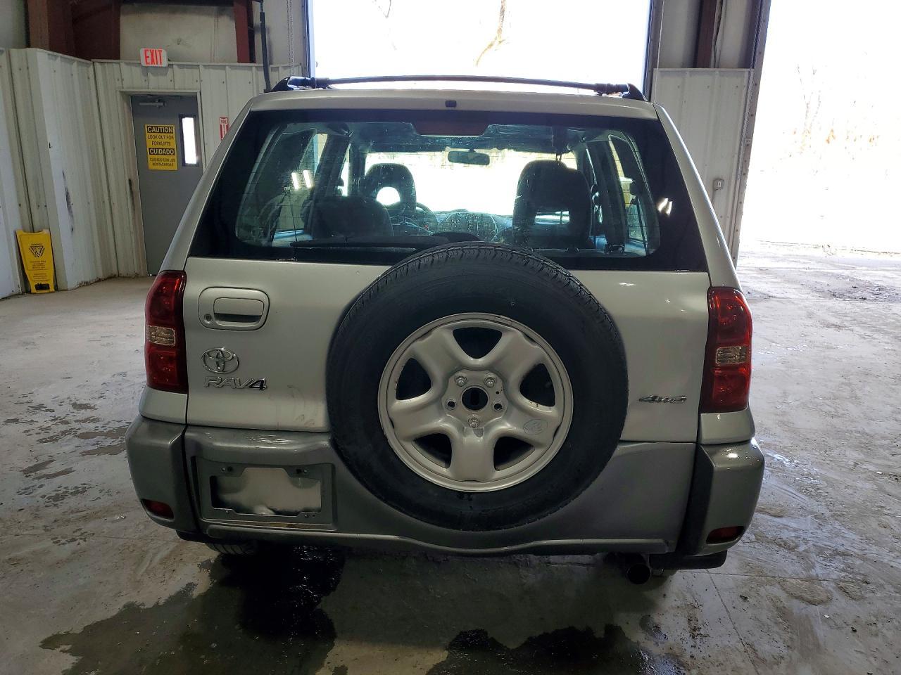 2005 TOYOTA RAV4