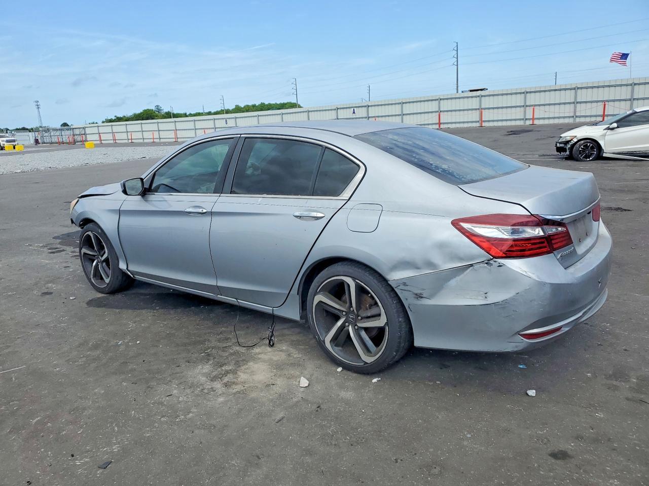 2016 HONDA ACCORD
