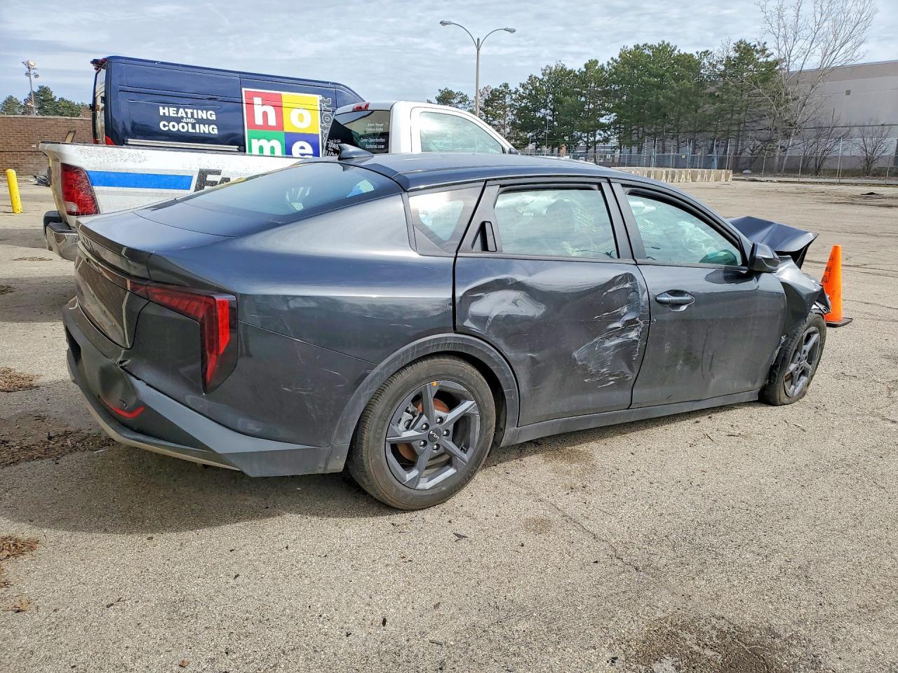 2025 KIA K4