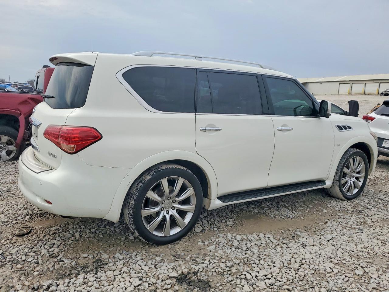 2014 INFINITI QX80