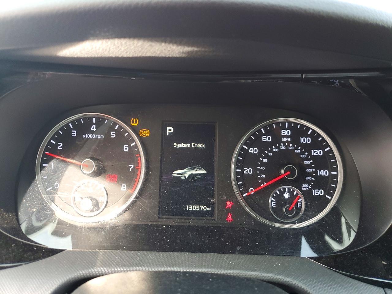 2022 KIA K5
