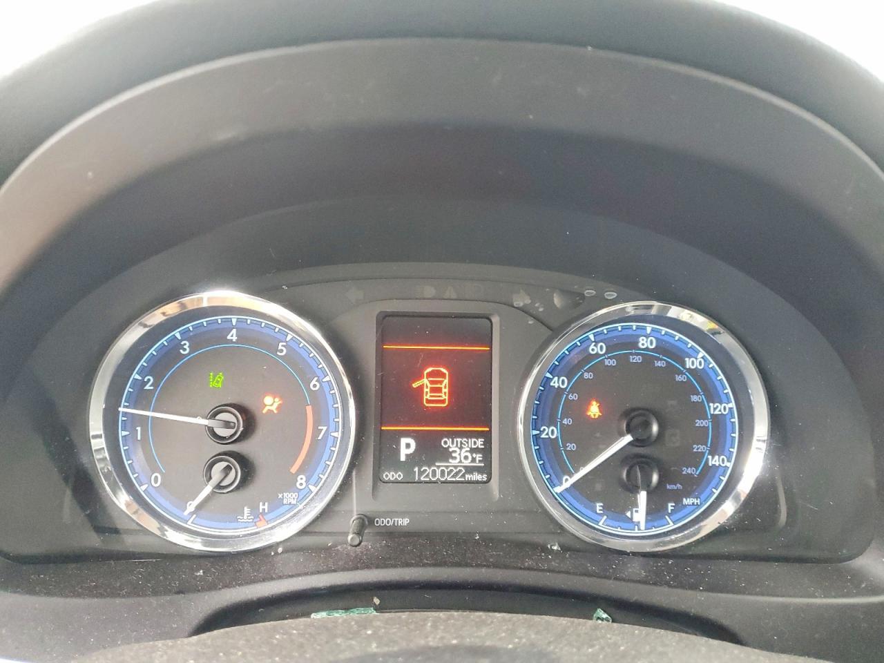 2017 TOYOTA COROLLA