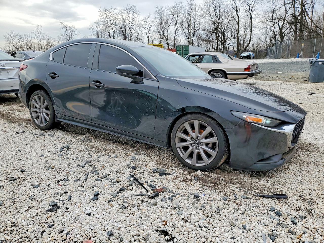 2021 MAZDA 3