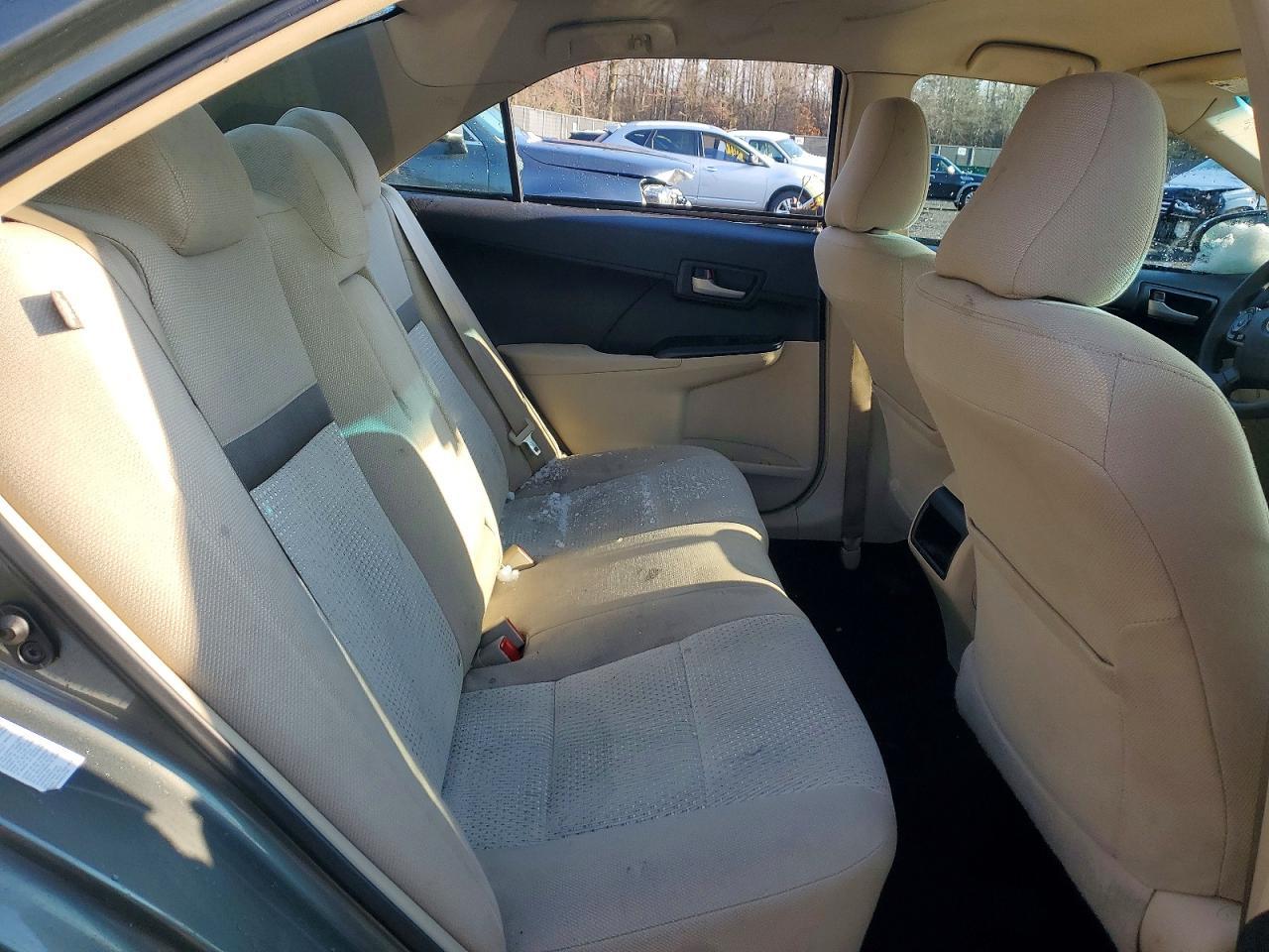 2014 TOYOTA CAMRY