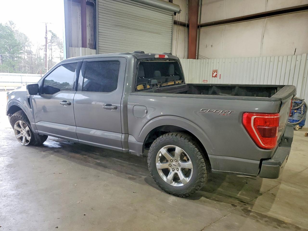 2023 FORD F-150 Lightning