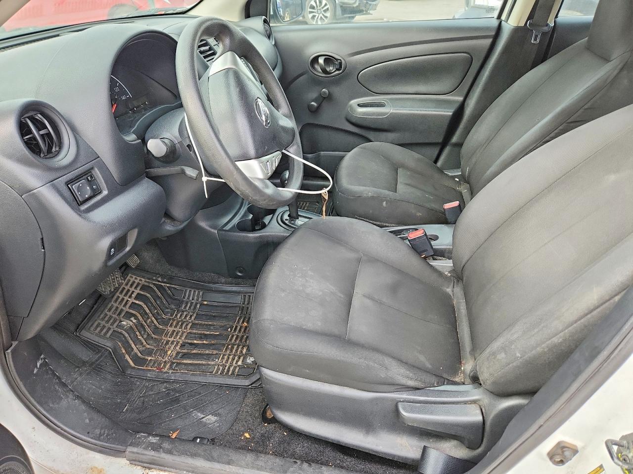 2016 NISSAN VERSA
