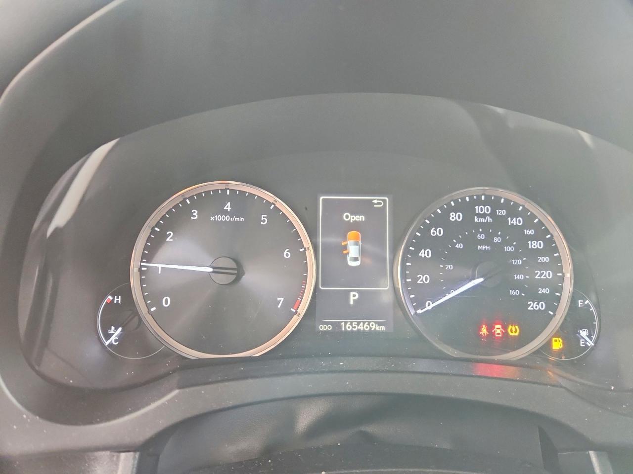2018 LEXUS IS 300