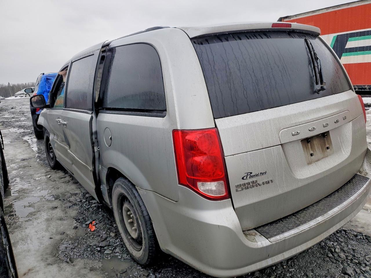 2011 DODGE GRAND CARAVAN
