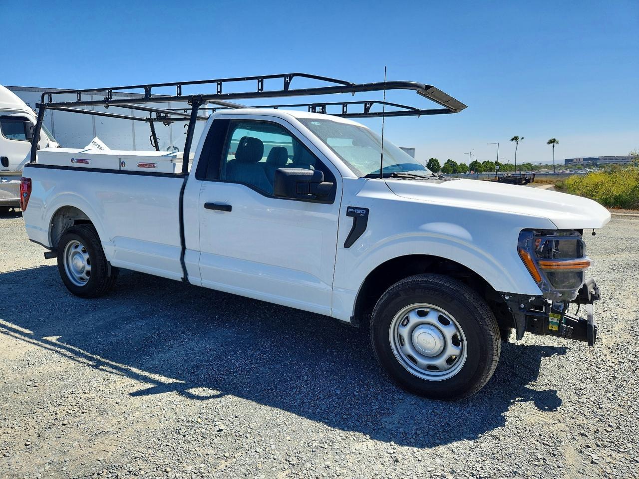 2025 FORD F-150 Lightning