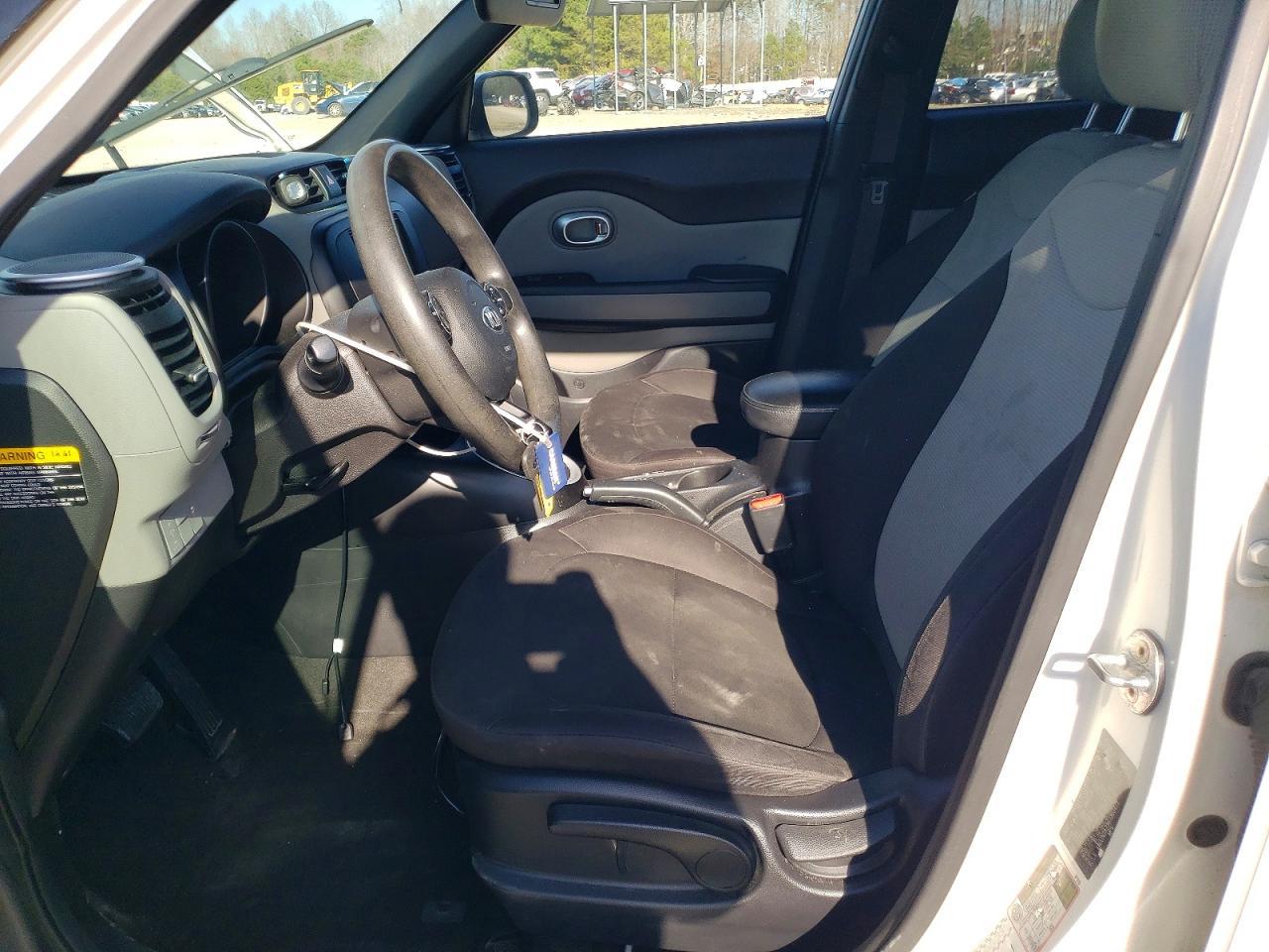 2016 KIA SOUL