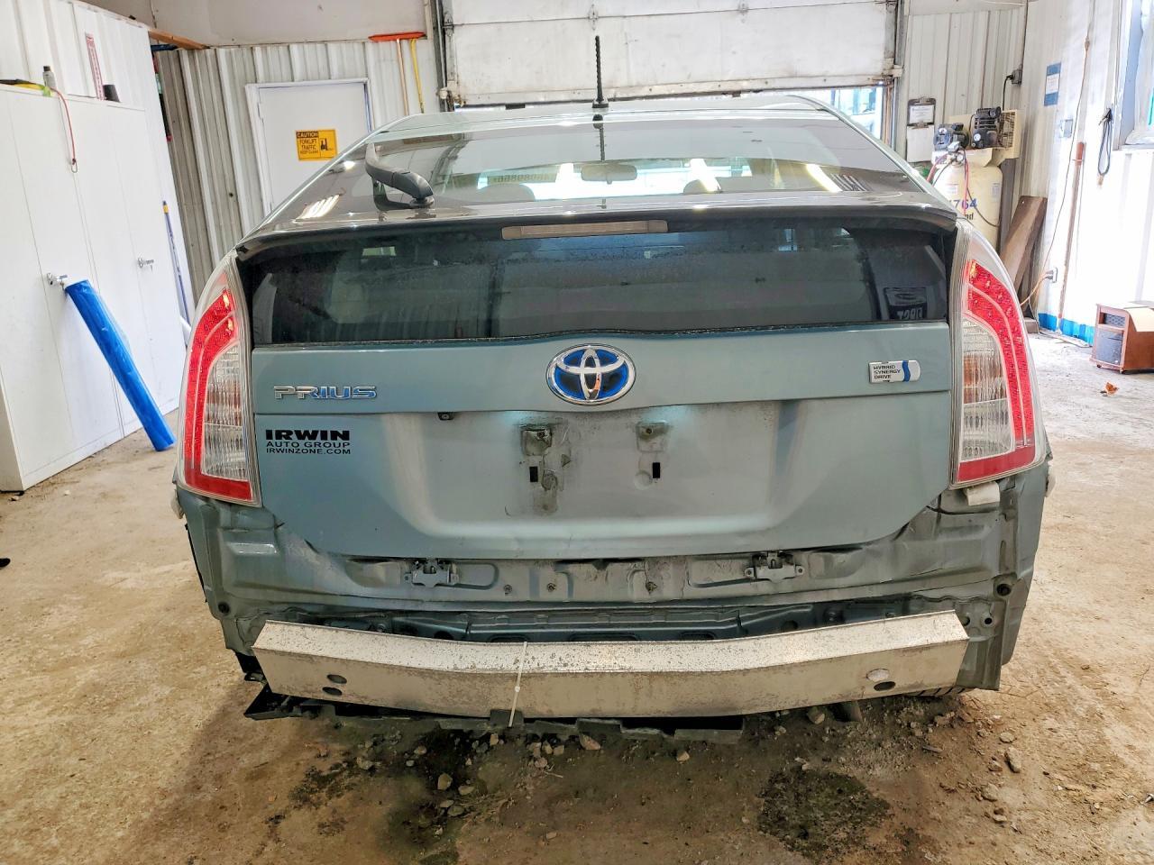 2015 TOYOTA PRIUS