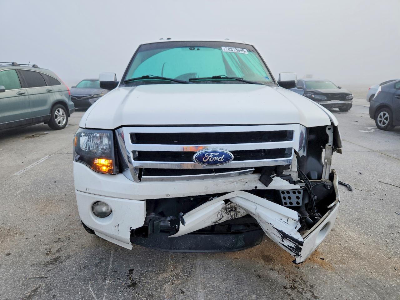 2013 FORD Expedition
