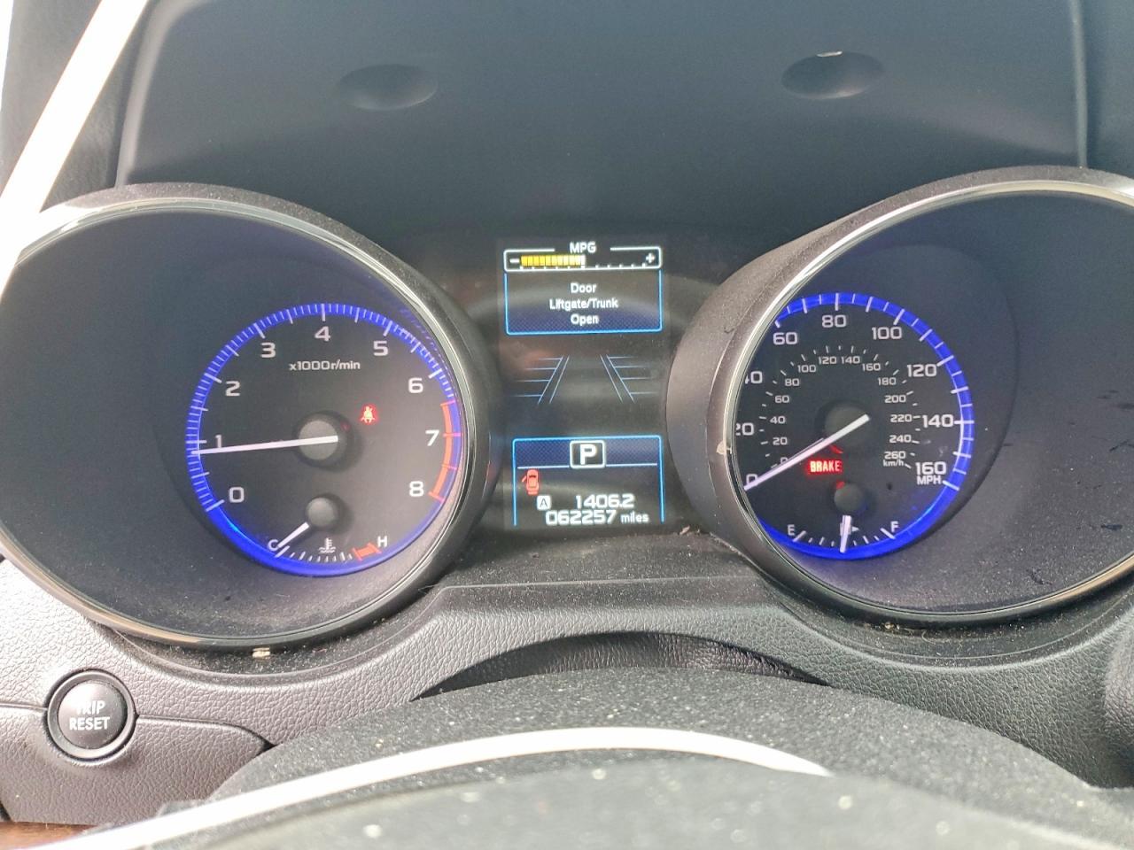 2015 SUBARU Outback