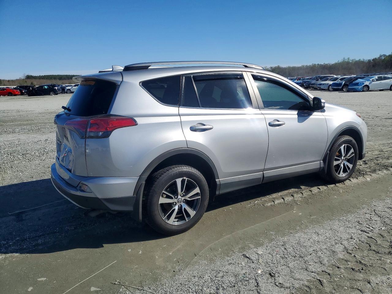 2017 TOYOTA RAV4
