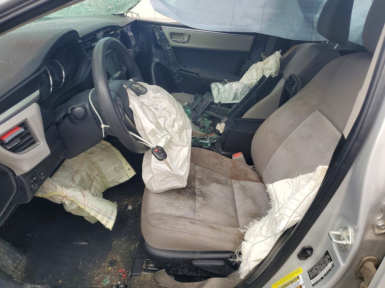 2016 TOYOTA COROLLA