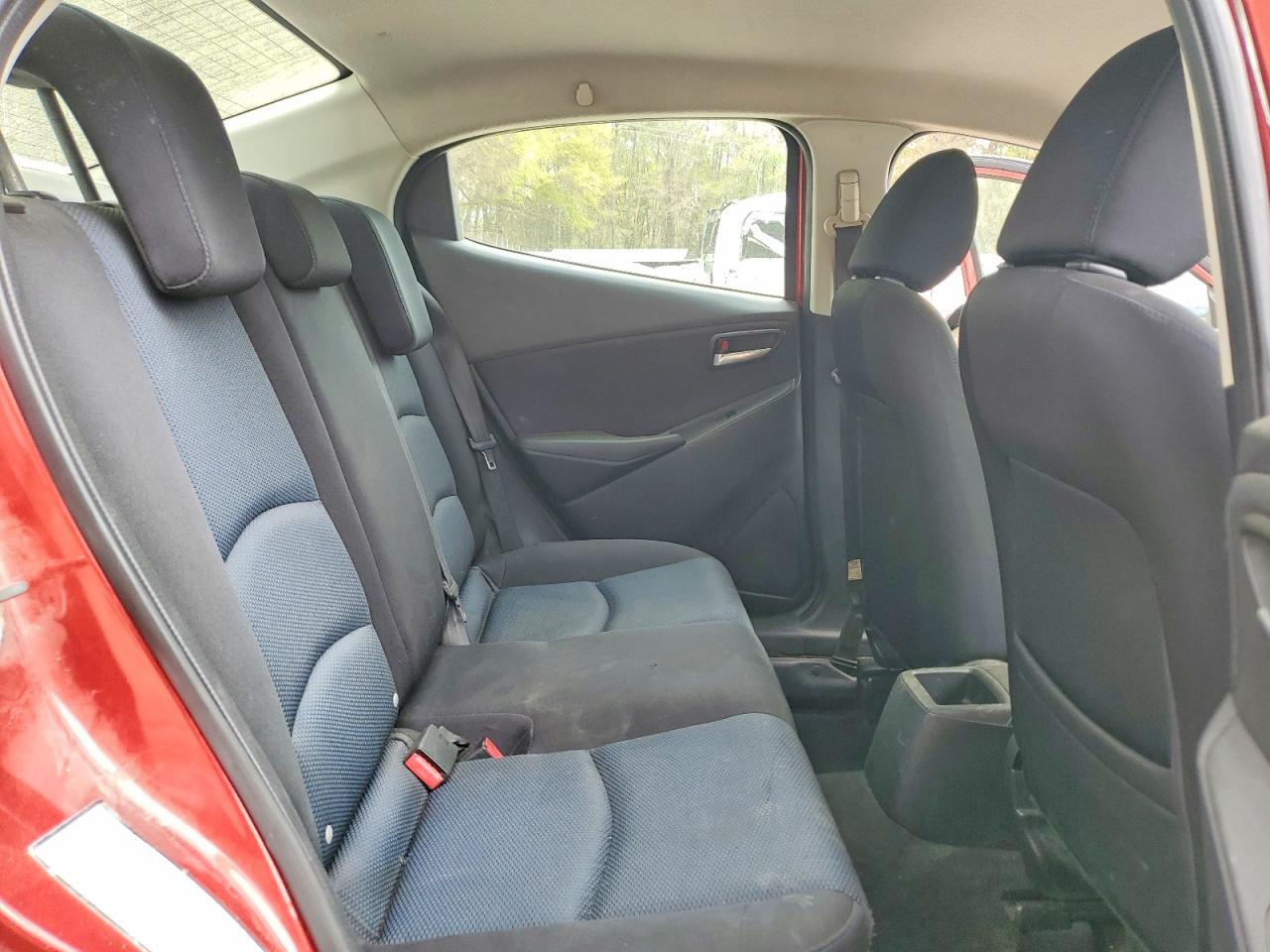 2017 TOYOTA YARIS