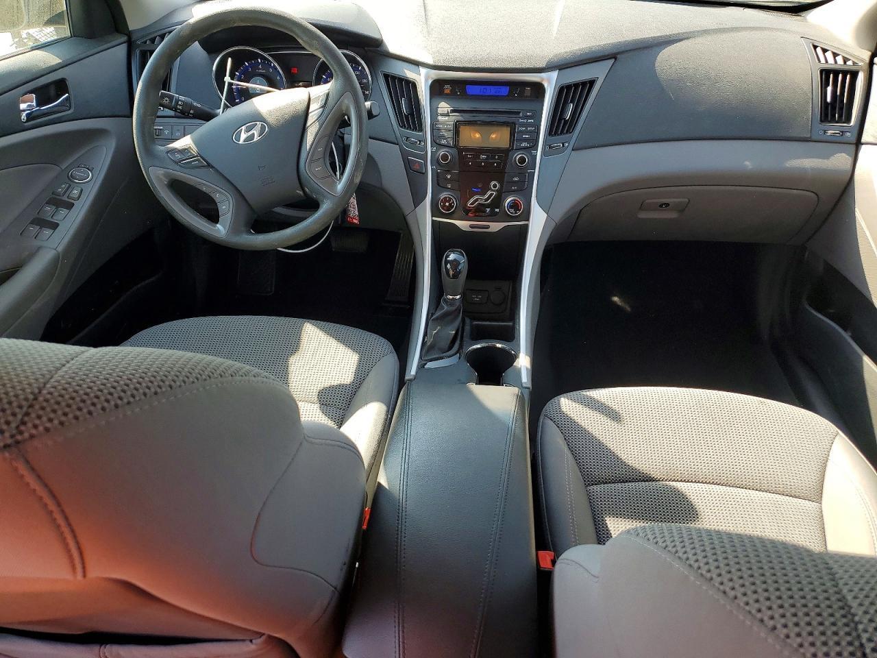2013 HYUNDAI SONATA