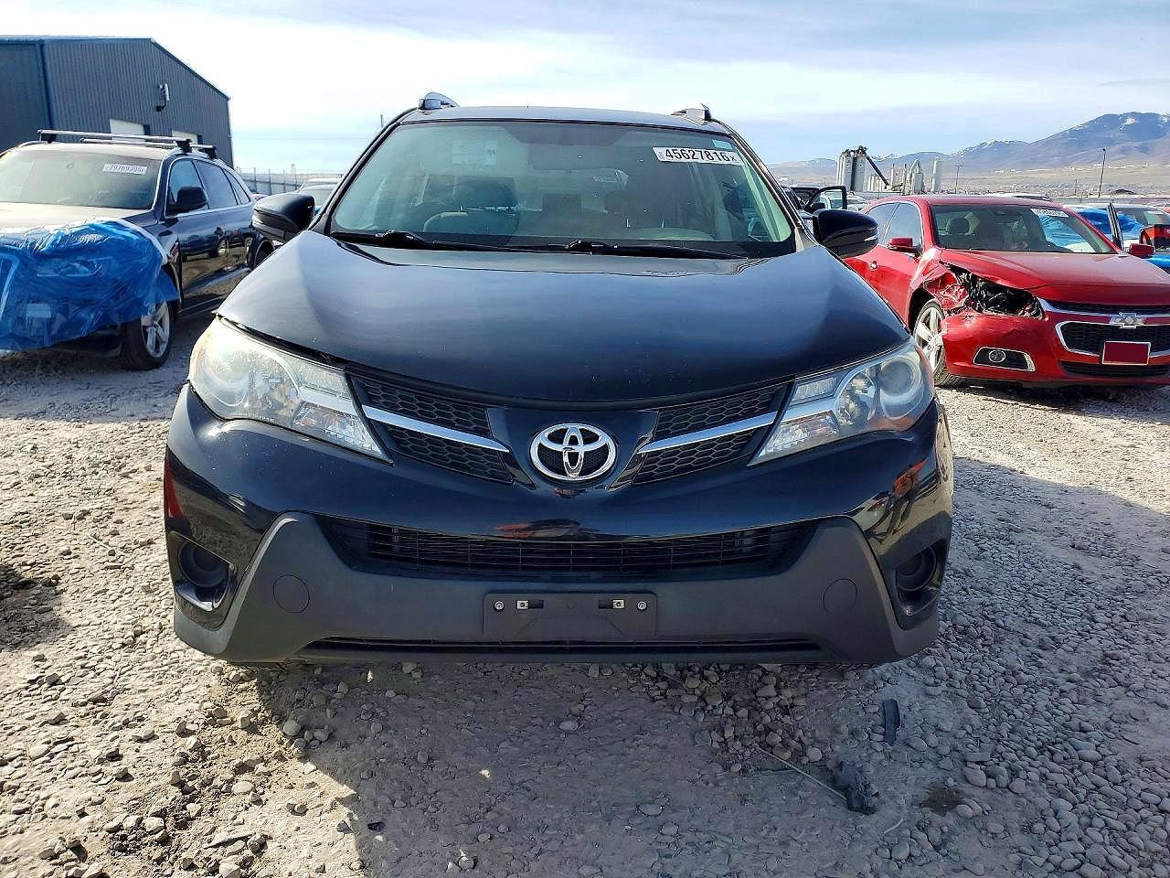 2015 TOYOTA RAV4