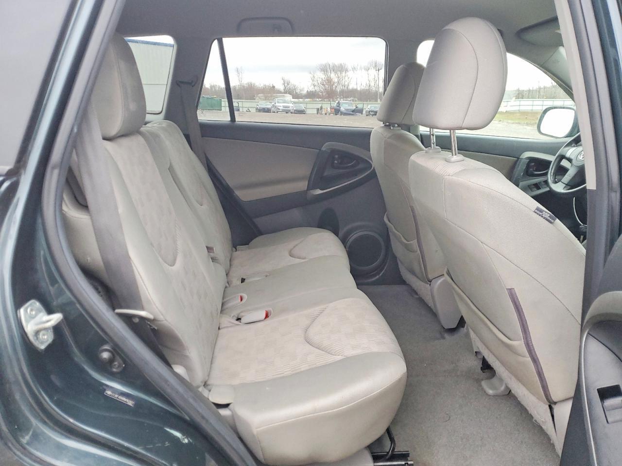 2011 TOYOTA RAV4