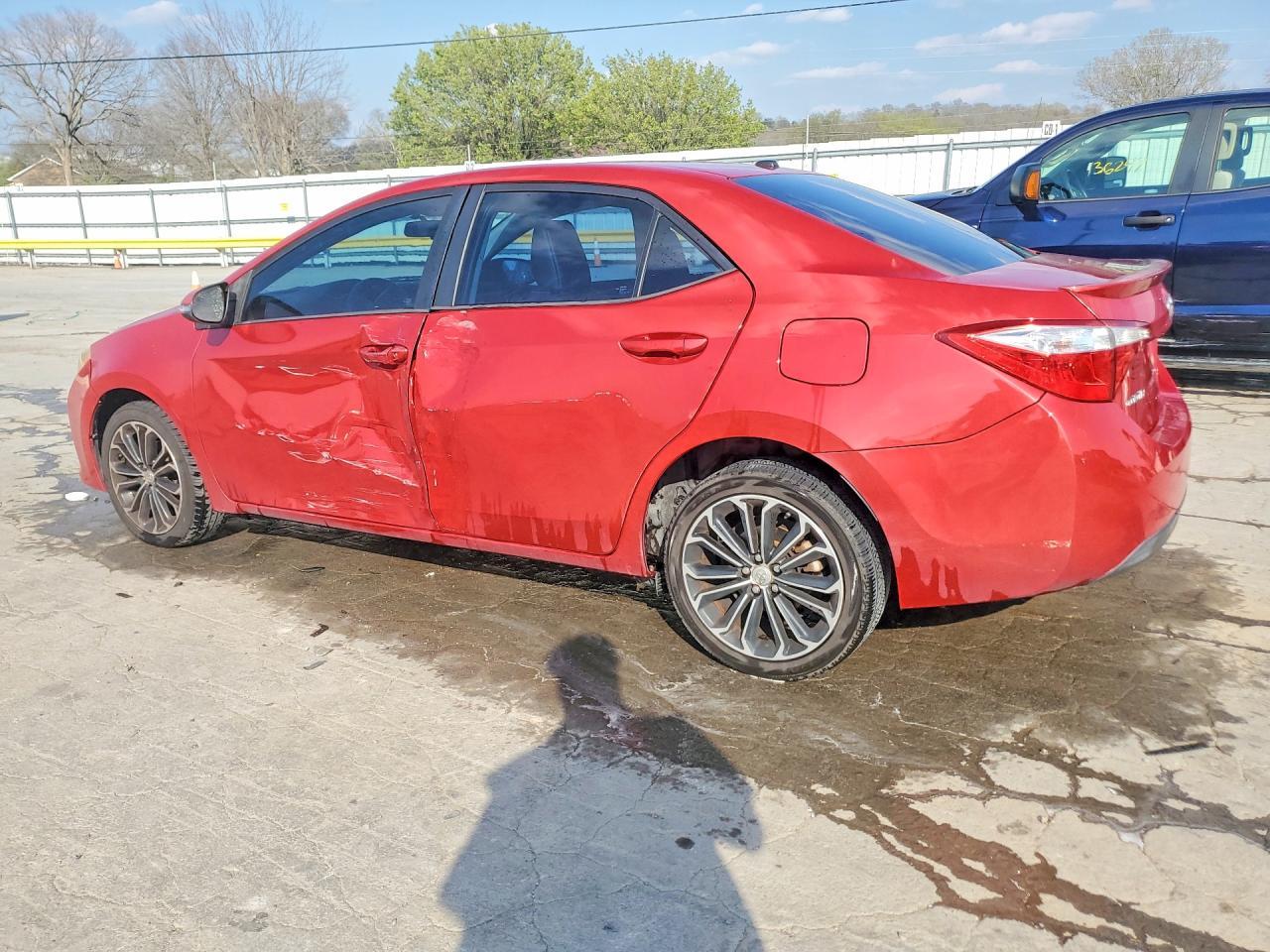 2015 TOYOTA COROLLA