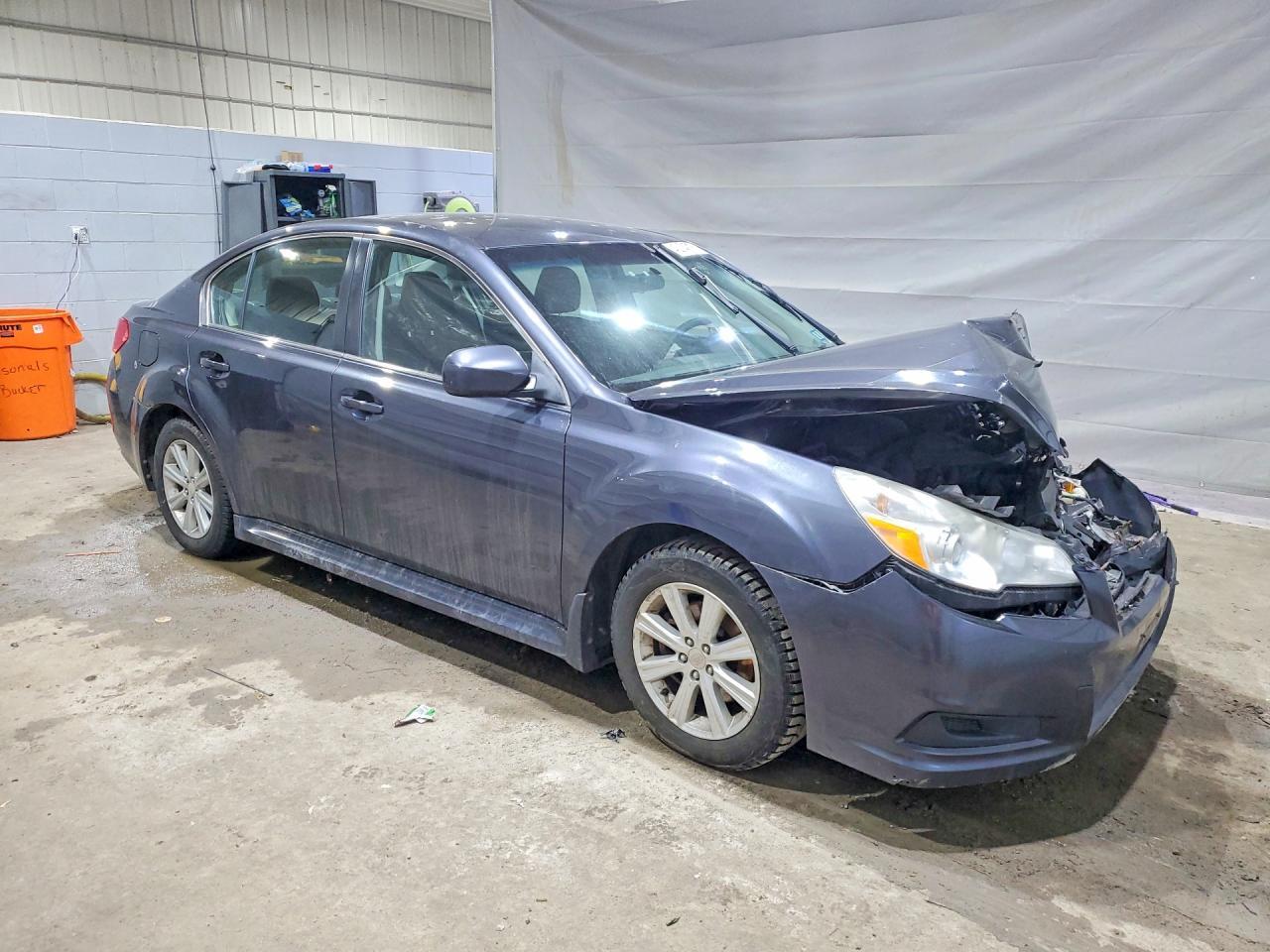 2012 SUBARU Legacy