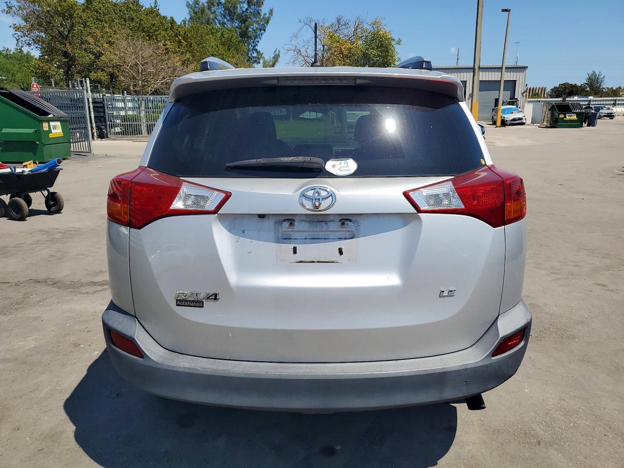 2015 TOYOTA RAV4