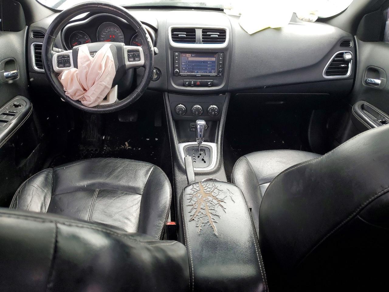 2011 DODGE Avenger