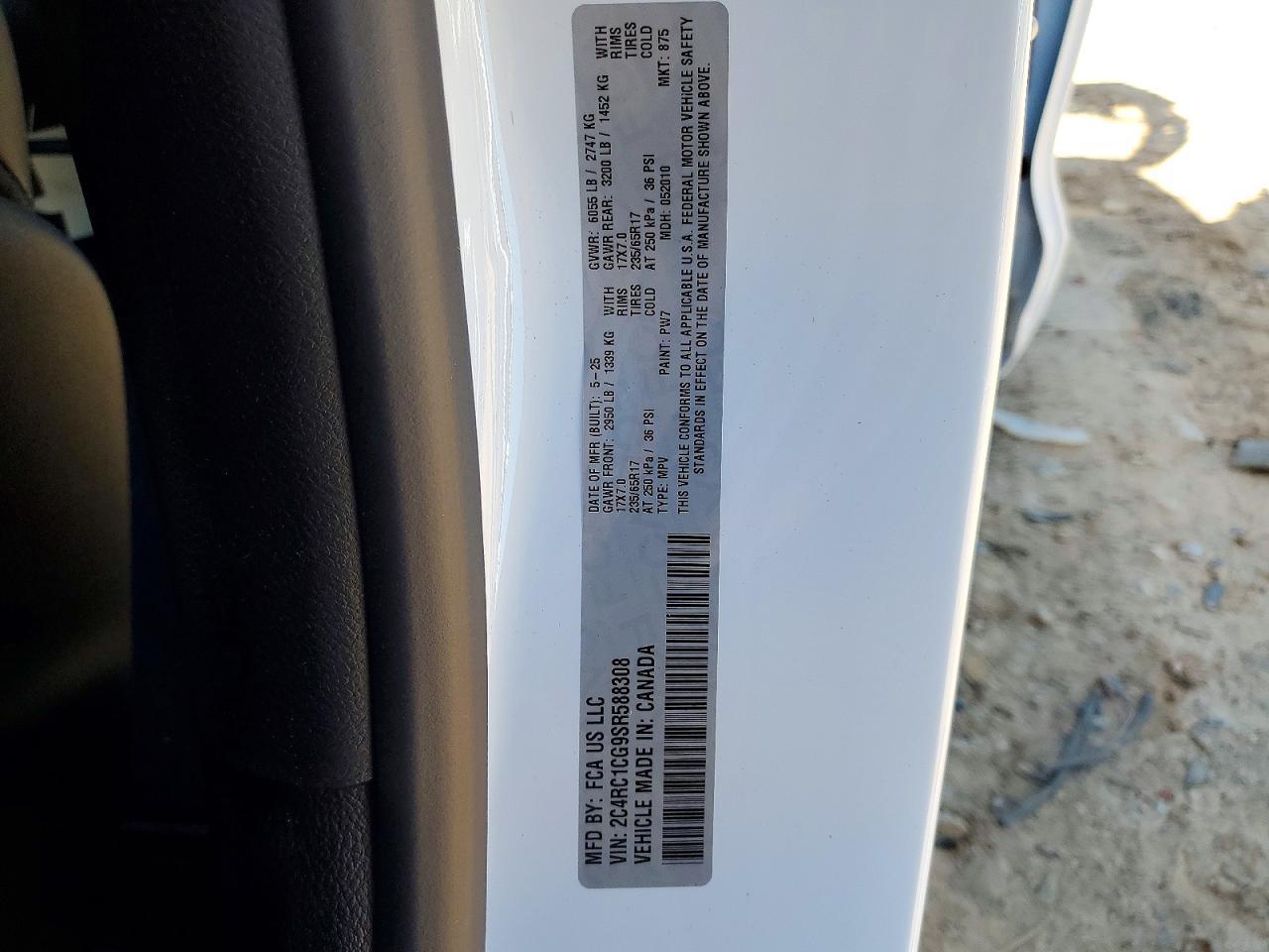 2025 CHRYSLER Voyager