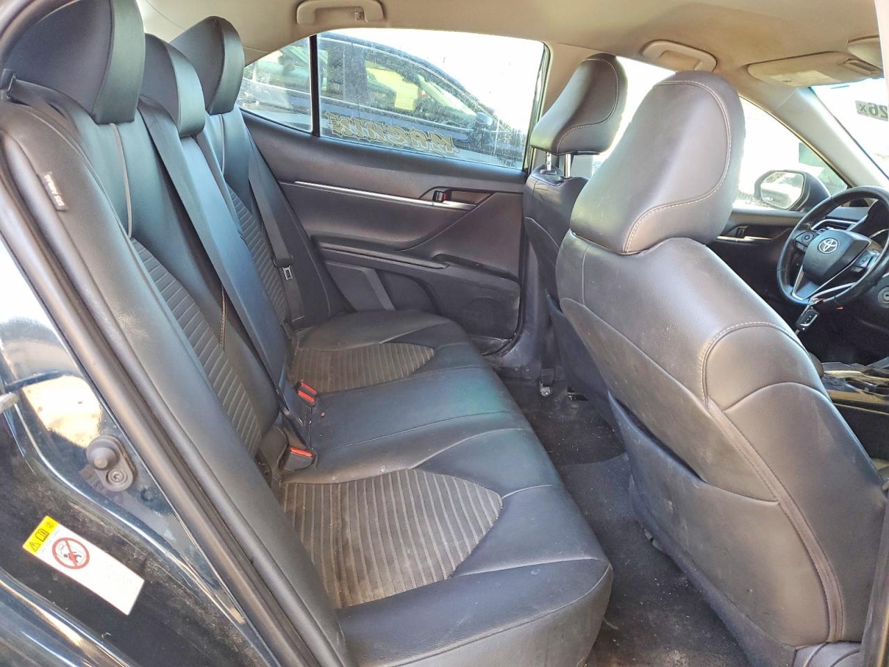2018 TOYOTA CAMRY