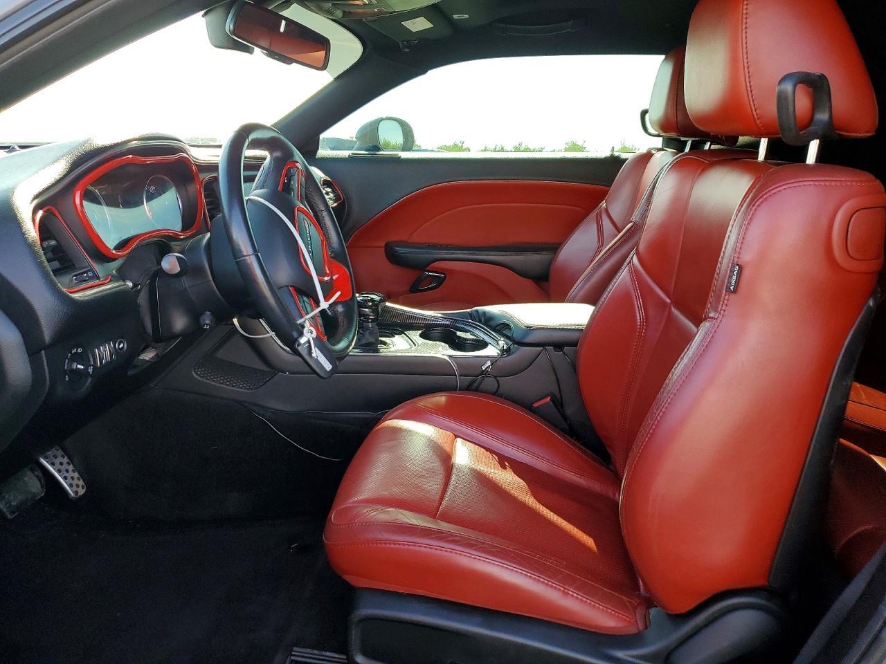 2018 DODGE Challenger