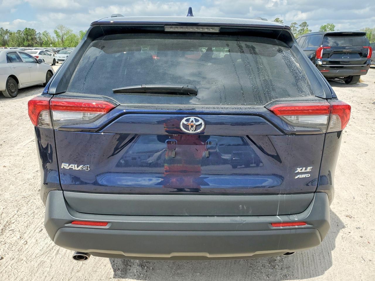 2025 TOYOTA RAV4