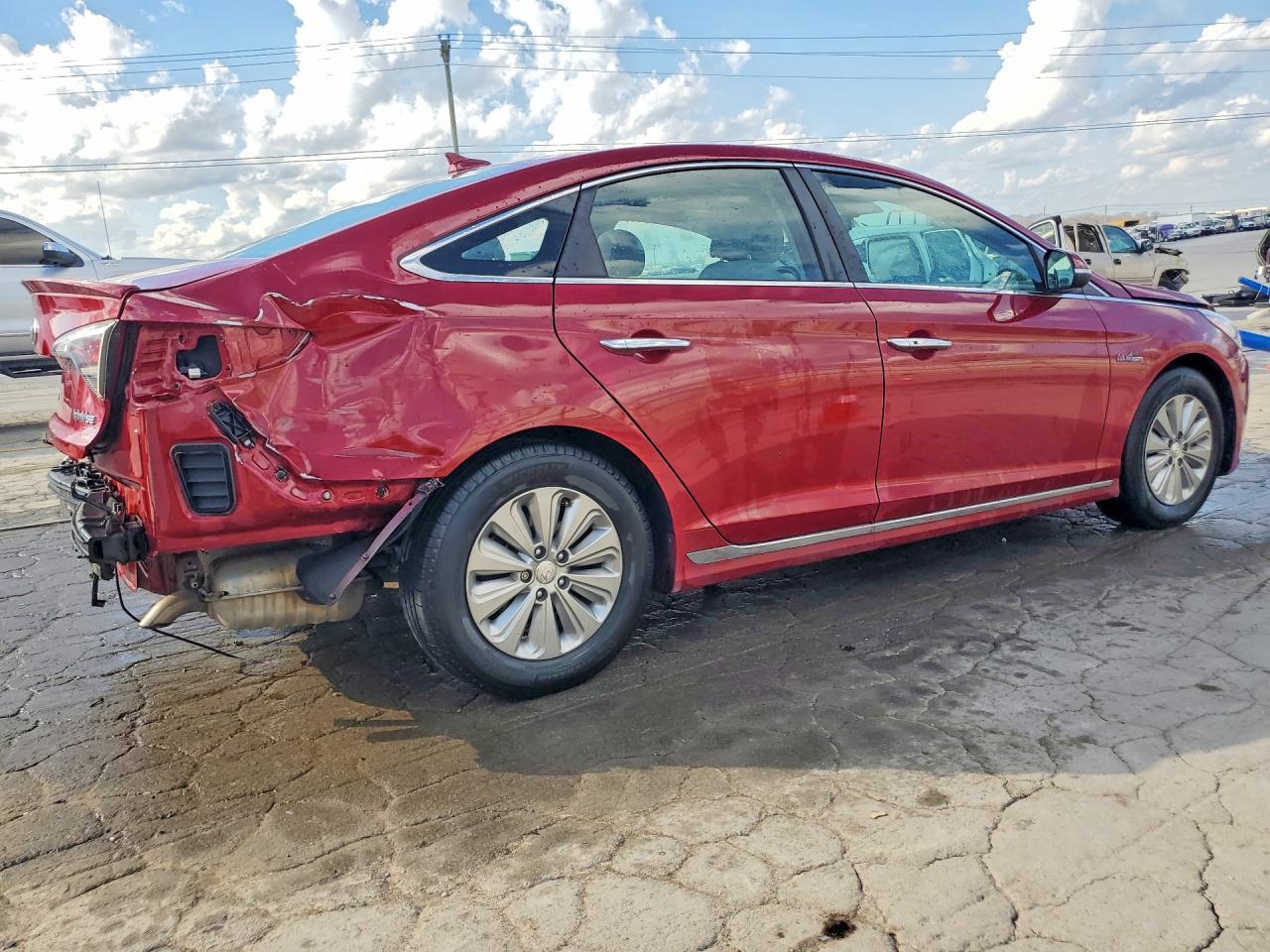 2016 HYUNDAI SONATA