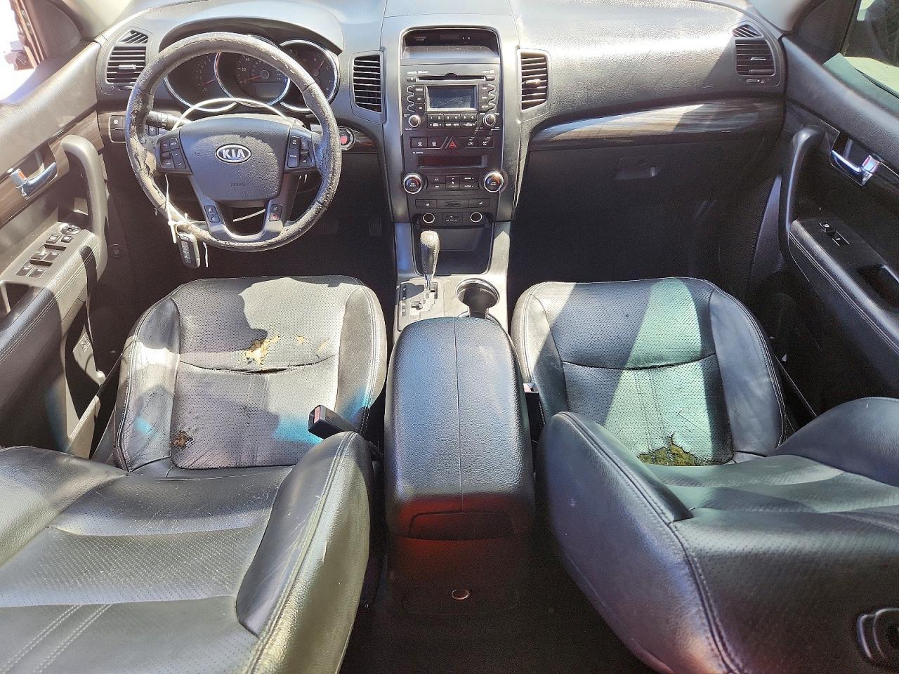 2011 KIA SORENTO