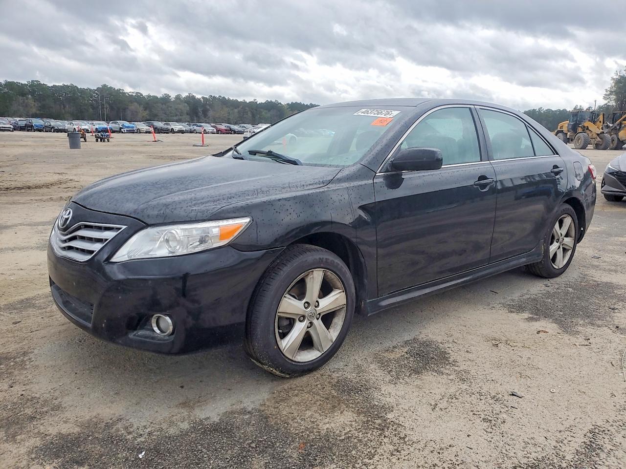2010 TOYOTA CAMRY