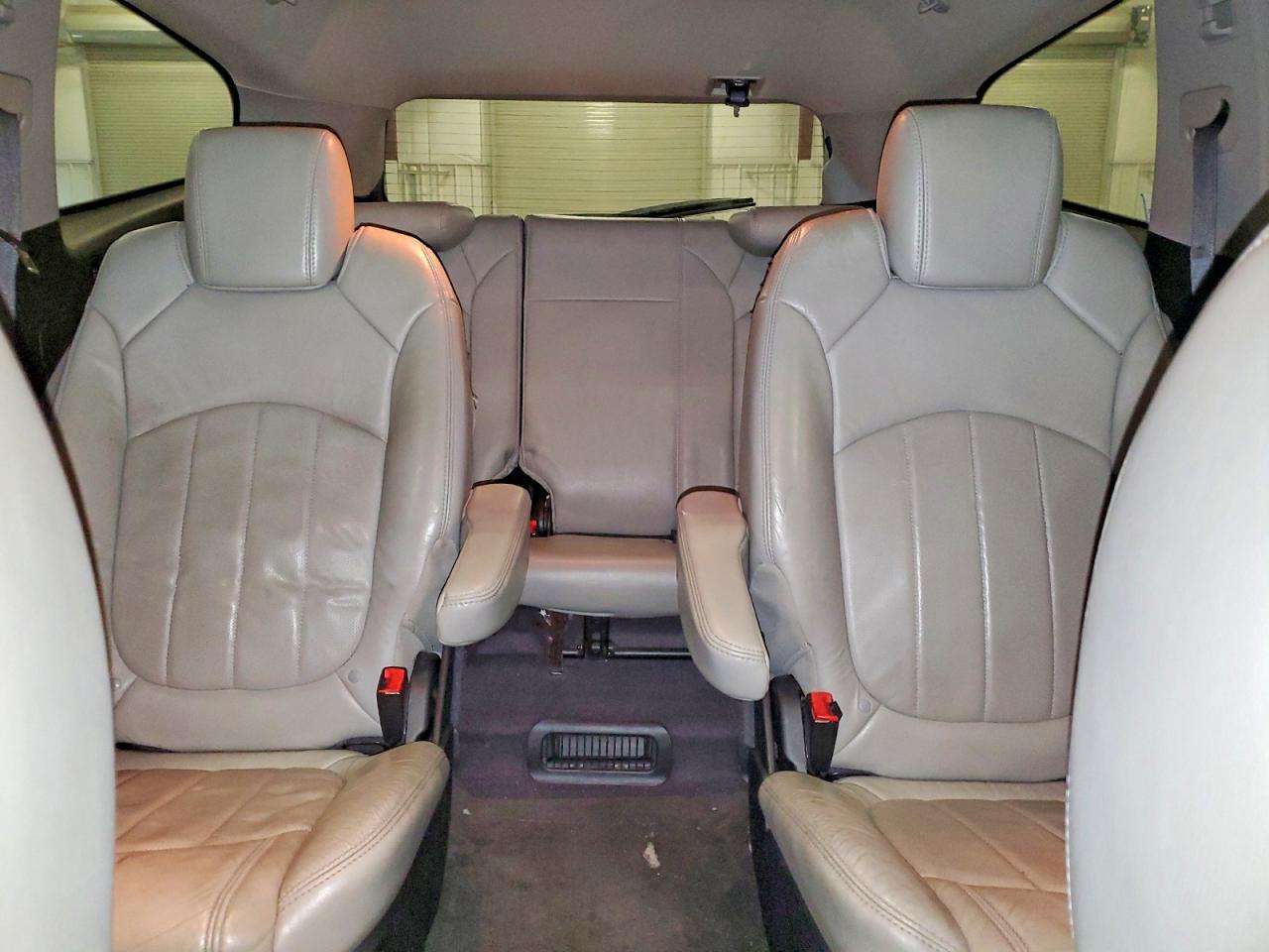 2010 CHEVROLET TRAVERSE