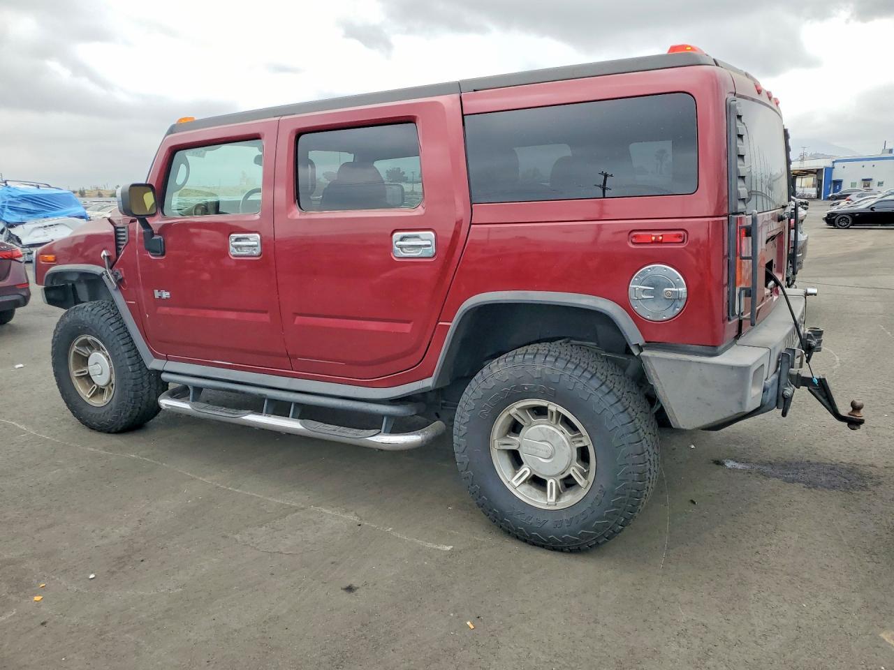 2004 HUMMER H2