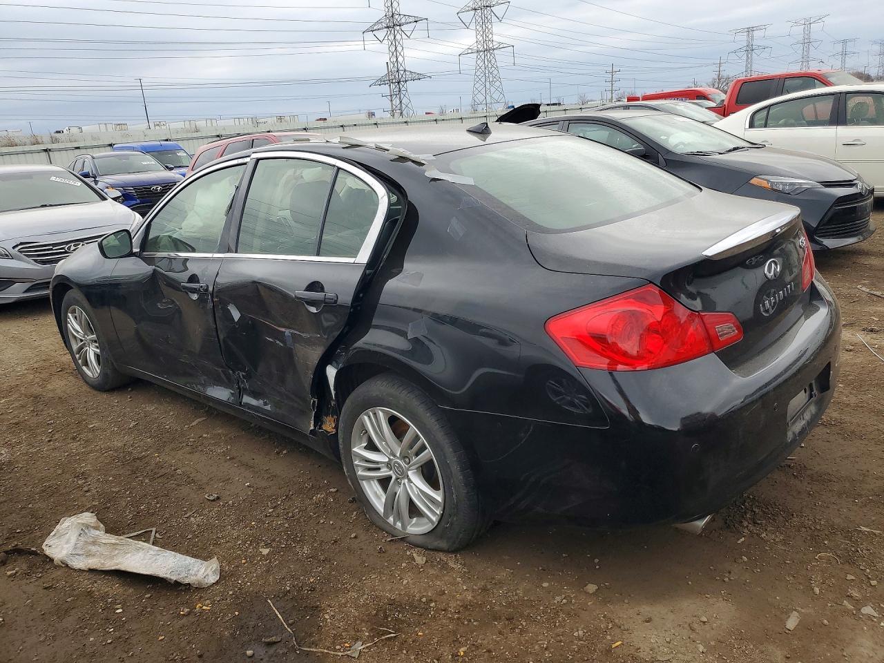 2012 INFINITI G37