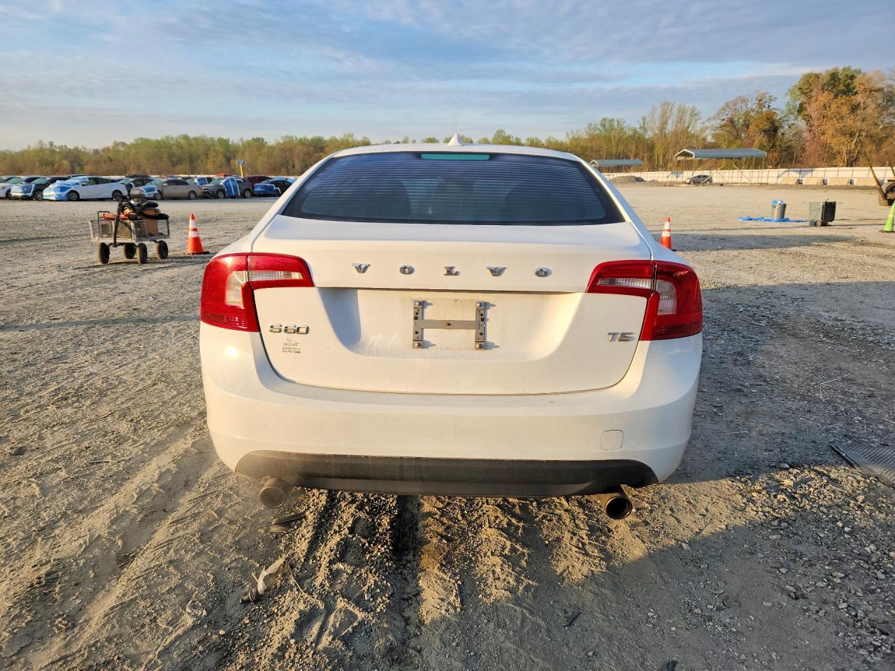 2012 VOLVO S60