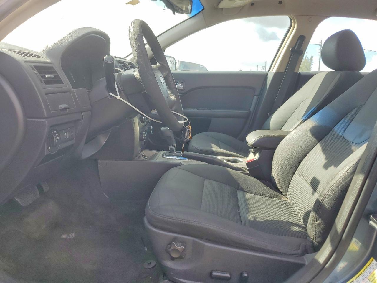 2011 FORD FUSION