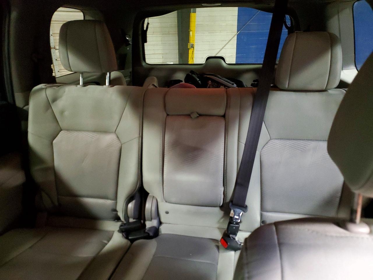 2015 HONDA PILOT