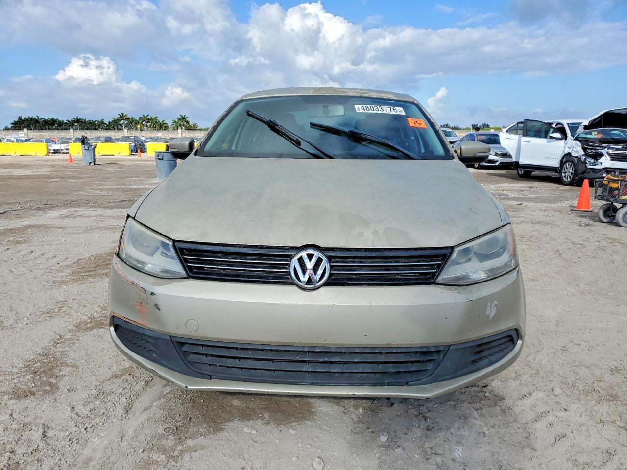 2013 VOLKSWAGEN JETTA