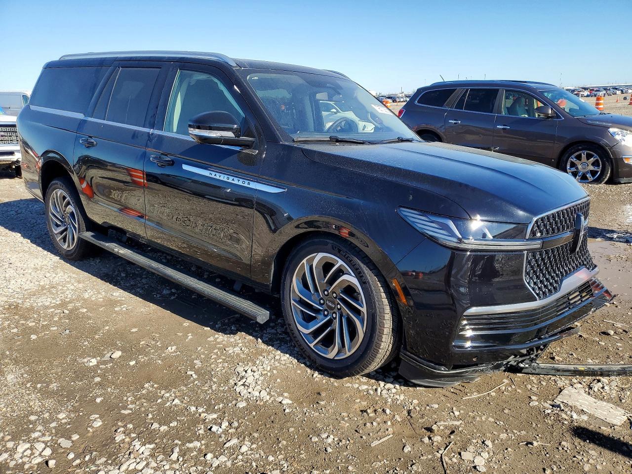 2025 LINCOLN Navigator